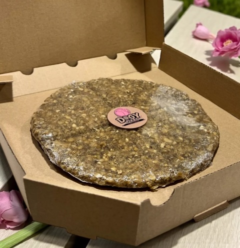Gryzak dla psa Dogy Pizza z salami i żwaczem