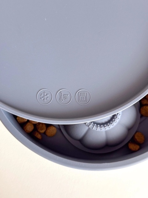 Doggotique 3w1 Miska, mata do lizania i foremki w jednym