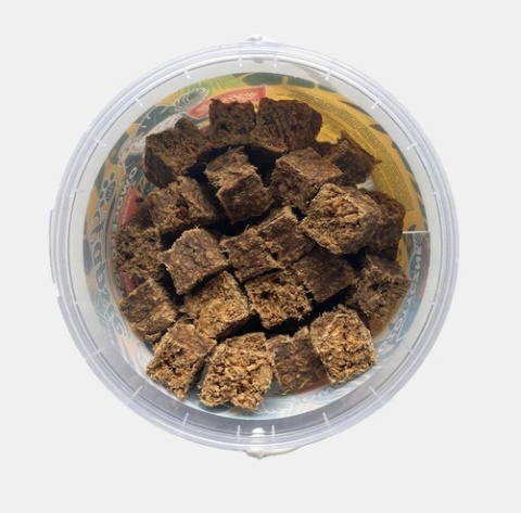 Łapsie Owoce Egzotyczne Mięsne kostki Konina z figą 160g